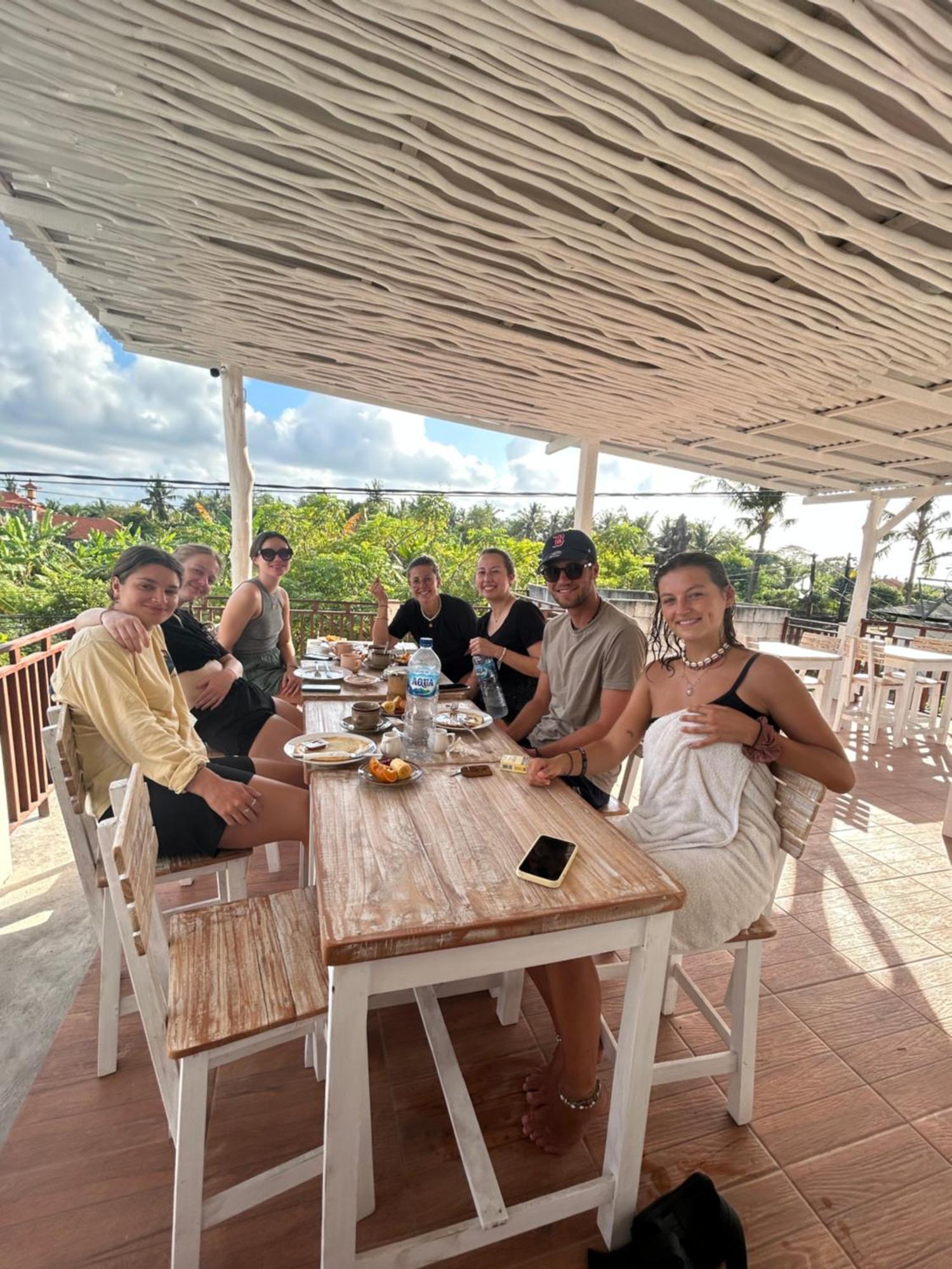 Bima Homestay Lembongan エクステリア 写真